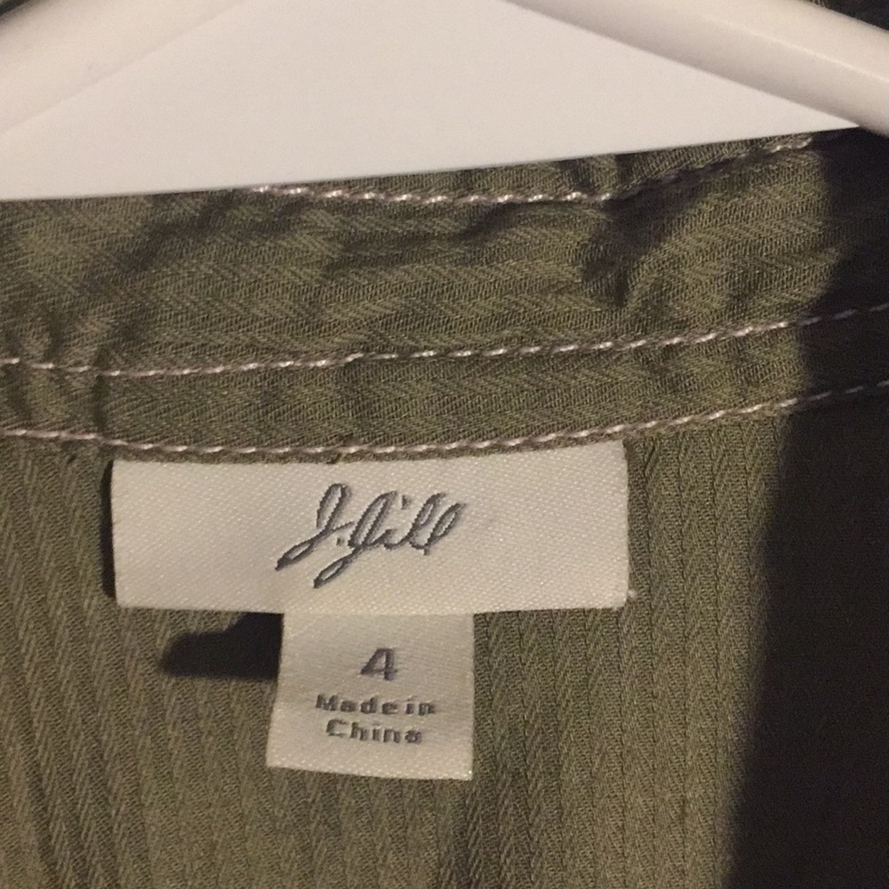 Button down shirt - Picture 2 of 4